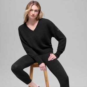 CRUSH 100% Cashmere Black V Neck Sweater XS 0